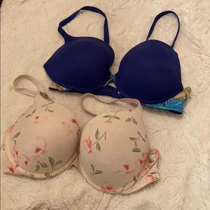 PINK Victoria’s Secret push up bras lot of 2 36D